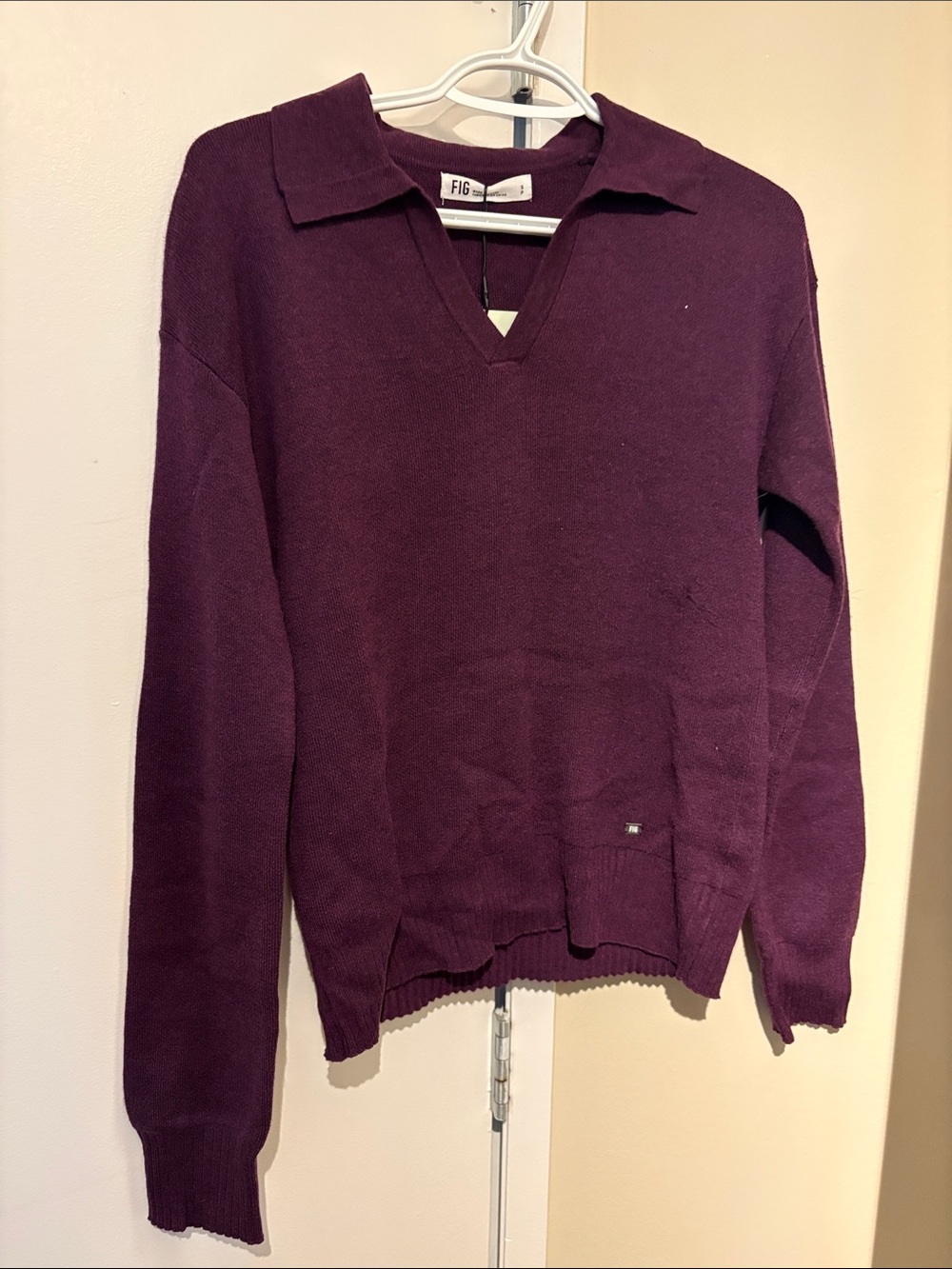 Figs Plum V-Neck Collared Women's Sweater